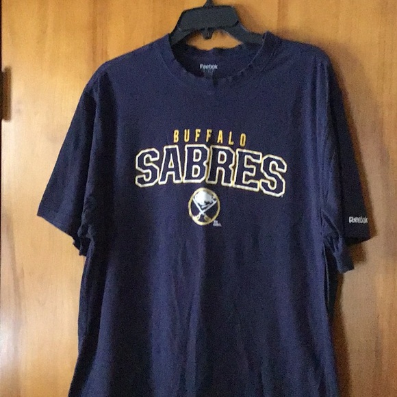 - Sabres T-shirt - Picture 2 of 2